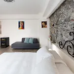 Peppina Terrace Apartman *