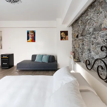 Peppina Terrace Apartment *